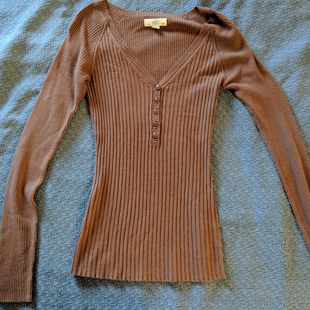 Brown long sleeve shirt